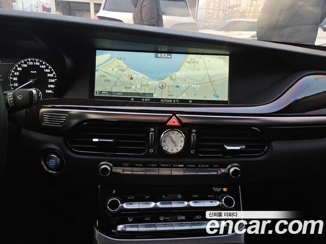 Genesis EQ900 Luxury, 2017 15