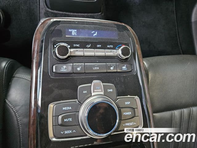 Genesis EQ900 Luxury, 2017 19