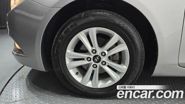 Hyundai YF Sonata LPI top, 2010 все фото