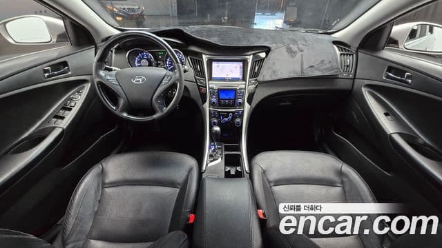 Hyundai YF Sonata LPI top, 2010 7