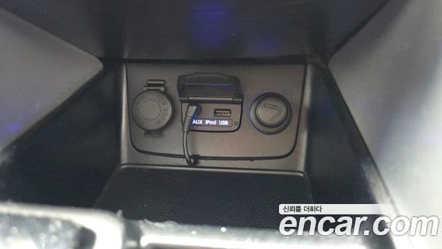 Hyundai YF Sonata LPI top, 2010 19