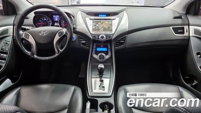 Hyundai Avante MD Modern, 2013 7