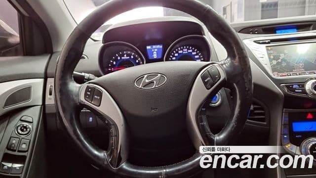 Hyundai Avante MD Modern, 2013 14