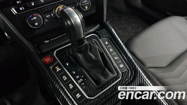 Volkswagen 아테온 2.0 TDI Prestige 4모션, 2020 9