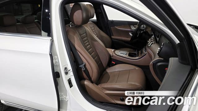 Mercedes-Benz E-класс W213 Exclusive, 2021 12