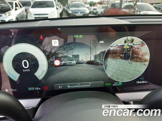 Genesis GV60 Standard, 2023 8