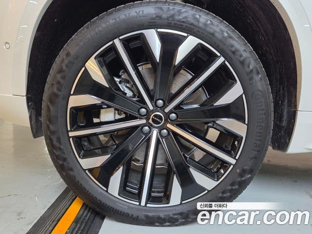 Volvo XC90 2세대 B6 Ultra Bright, 2026 все фото