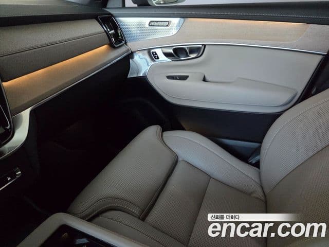 Volvo XC90 2세대 B6 Ultra Bright, 2026 10