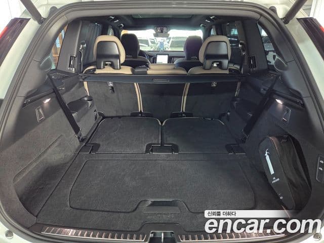 Volvo XC90 2세대 B6 Ultra Bright, 2026 20