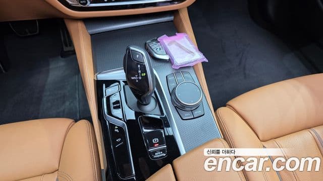 BMW 5시리즈 (G30) 520i M Sport, 2023 9