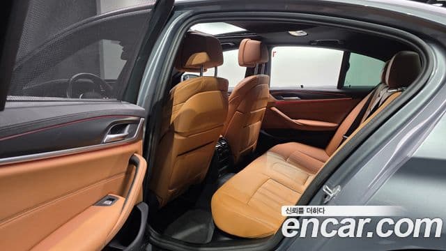 BMW 5시리즈 (G30) 520i M Sport, 2023 12