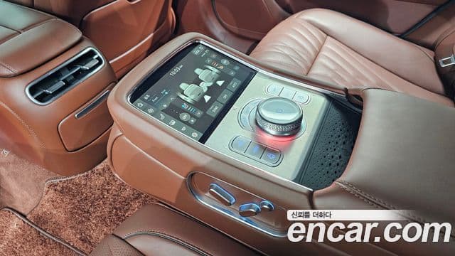 Genesis G90 (RS4) бензин 3.5 турбо AWD, 2024 19