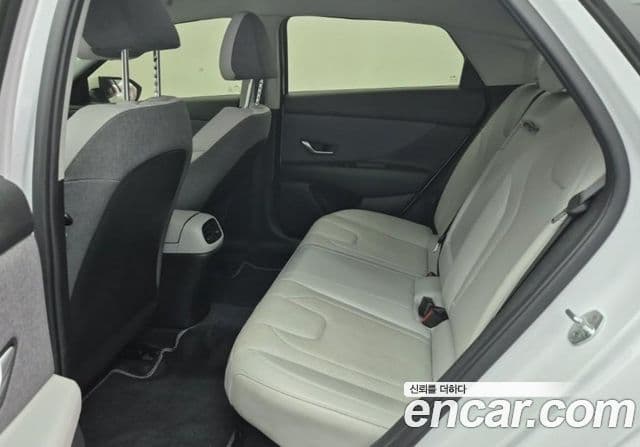 Hyundai Avante гибрид (CN7) Inspiration, 2021 11