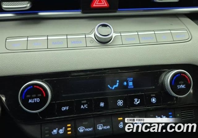 Hyundai Avante гибрид (CN7) Inspiration, 2021 15