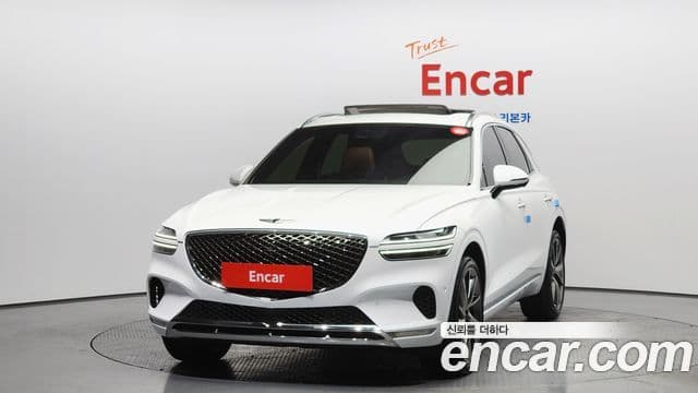 Genesis GV70, 2021 3