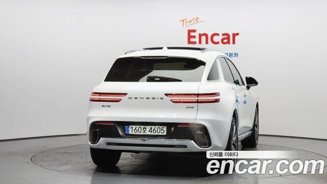 Genesis GV70, 2021 4
