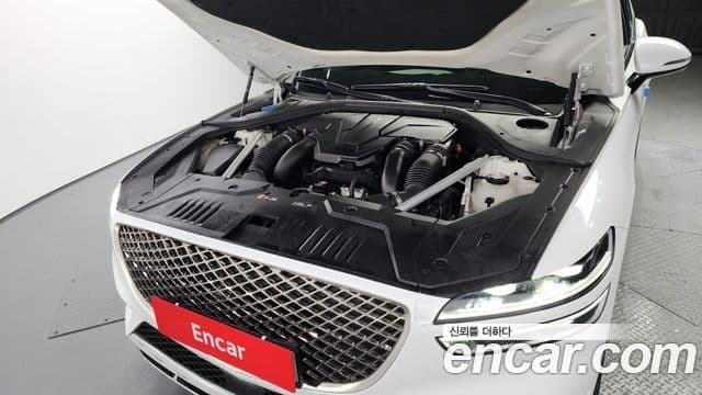 Genesis GV70, 2021 6