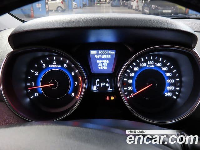 Hyundai Avante MD Premier, 2012 8