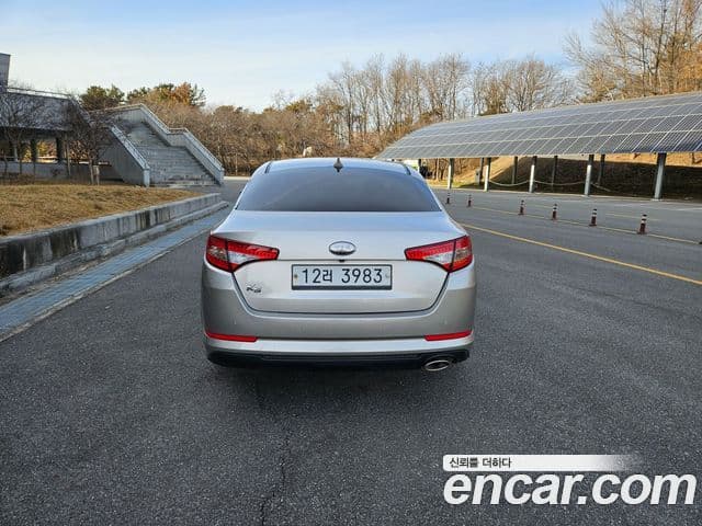 Kia K5 Prestige, 2013 4