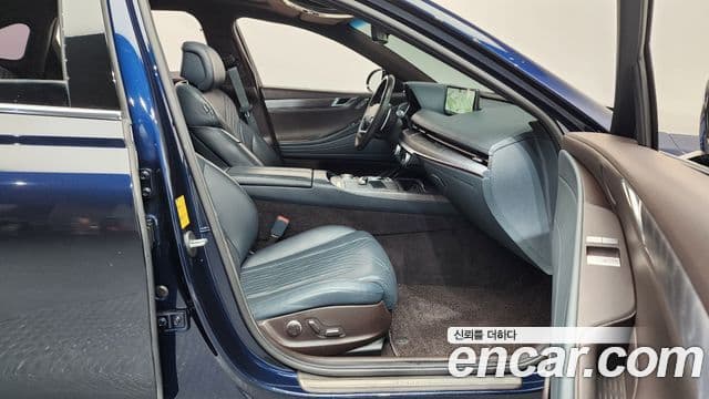 Genesis G80 (RG3) бензин 2.5 турбо AWD, 2021 11