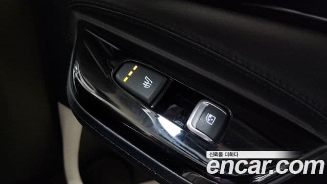 Kia Carnival 4세대 бензин 9인승 High Limousine(компания по спецнадстройкам), 2022 17