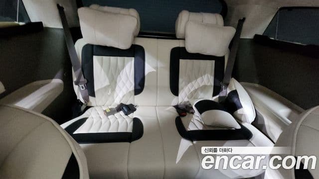 Kia Carnival 4세대 бензин 9인승 High Limousine(компания по спецнадстройкам), 2022 19