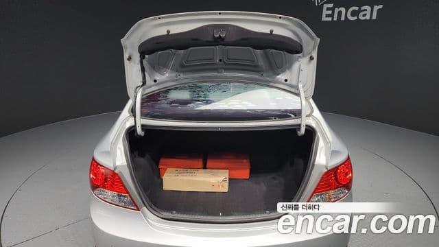 Hyundai Accent(новый кузов / новое поколение) Luxury, 2012 20