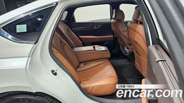 Genesis G80 (RG3) бензин 2.5 турбо AWD, 2021 11