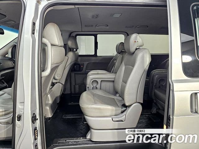 Hyundai Grand Starex Smart, 2018 9