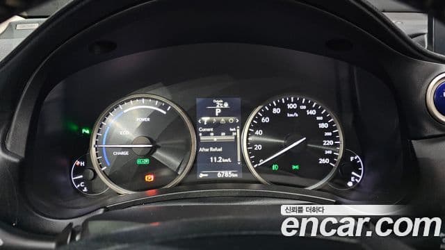 Lexus NX300h Executive, 2016 8