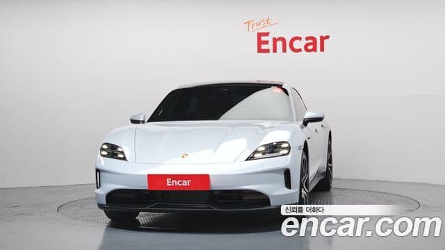 Porsche 타이칸 4S, 2025 3