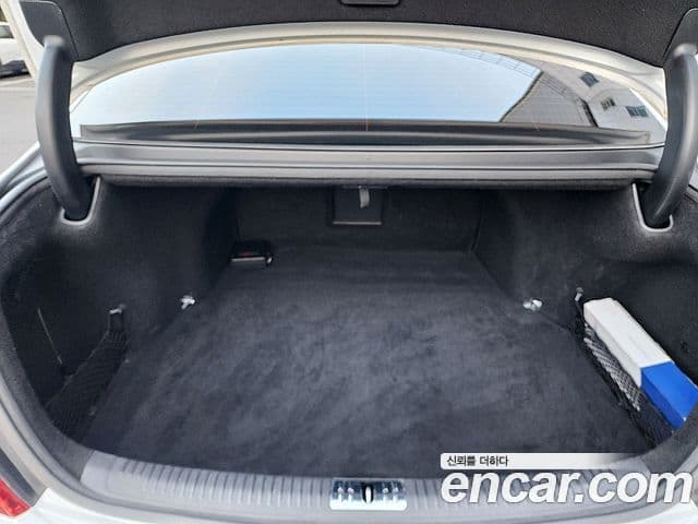 Genesis EQ900 Luxury, 2016 17
