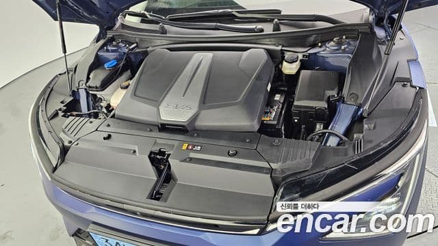 Kia The / новый New EV6 GT Line, 2025 6