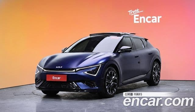 Kia The / новый New EV6 GT Line, 2025 1