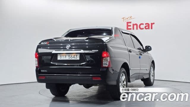 KG모빌리티(SsangYong) Korando Sport Club, 2015 2