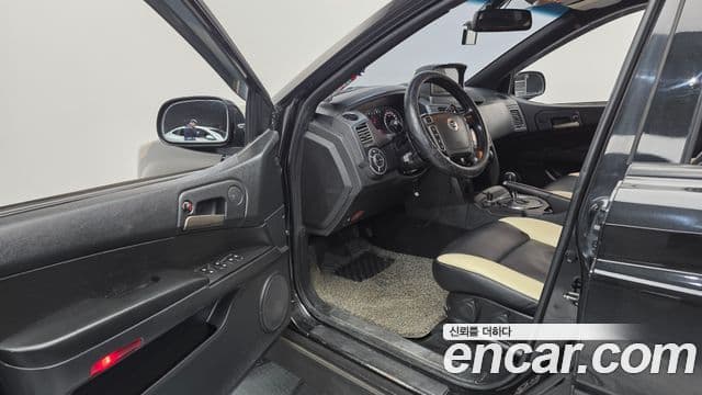 KG모빌리티(SsangYong) Korando Sport Club, 2015 11