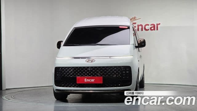 Hyundai Staria лимузин, 2023 3