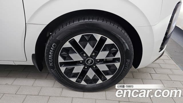 Hyundai Staria лимузин, 2023 все фото