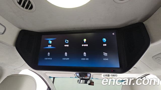 Hyundai Staria лимузин, 2023 17