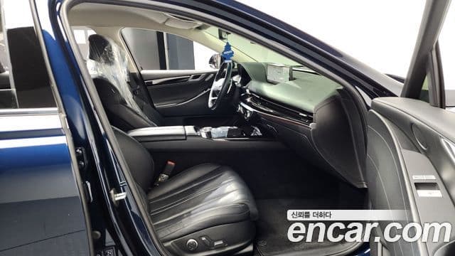 Genesis G80 (RG3) бензин 2.5 турбо 2WD, 2021 11