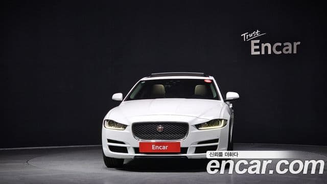 Jaguar XE 20d Prestige AWD, 2017 3