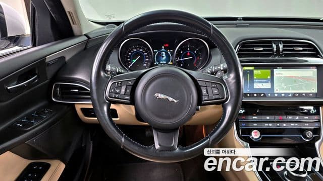 Jaguar XE 20d Prestige AWD, 2017 13