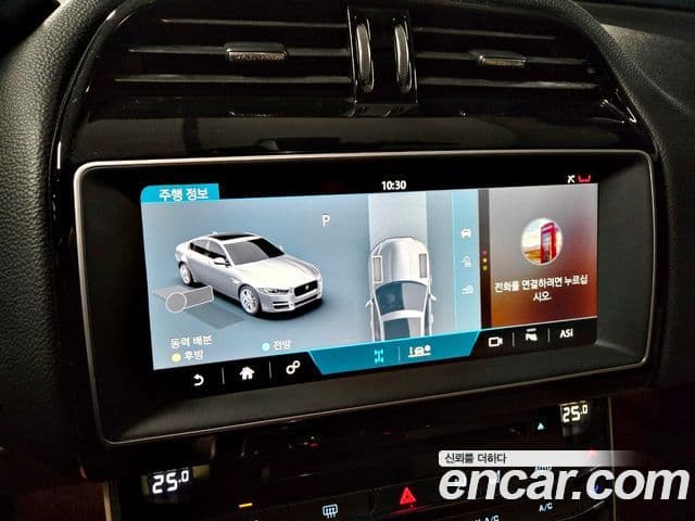 Jaguar XE 20d Prestige AWD, 2017 17