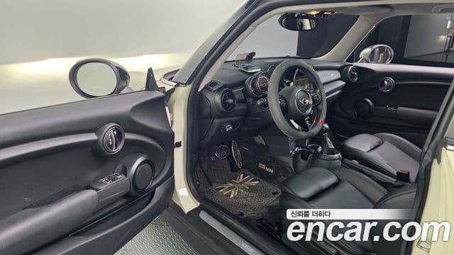 Mini Cooper D 3세대, 2015 10