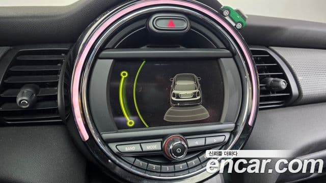 Mini Cooper D 3세대, 2015 15