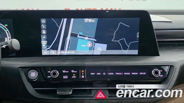 Kia K8 гибрид Signature, 2022 11