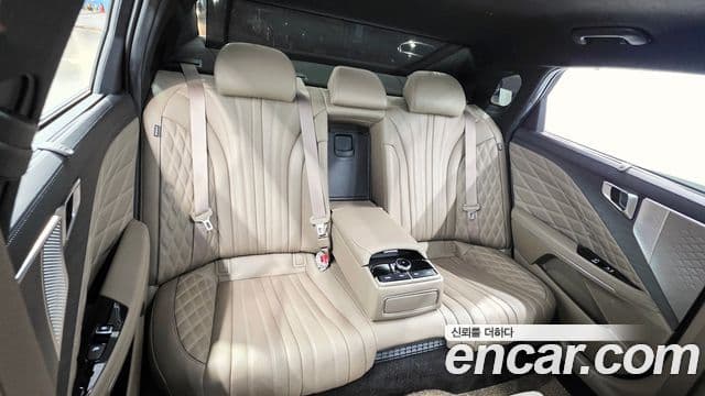 Kia K8 гибрид Signature, 2022 17