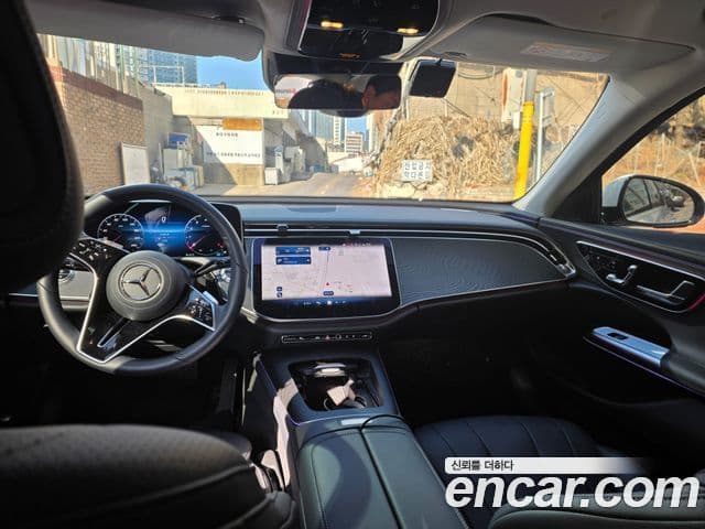 Mercedes-Benz E-класс W214 Avantgarde, 2025 8