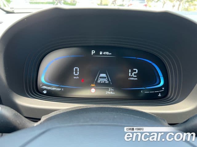 Hyundai Venue Premium, 2025 8