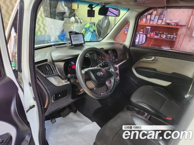 Kia Ray фургон /, 2016 9
